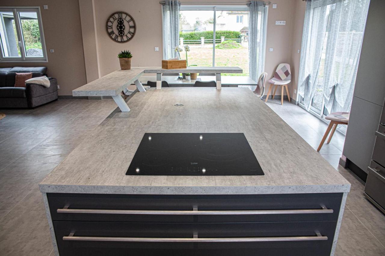Kokana Modern Holiday Home Englesqueville-la-Percée Kültér fotó